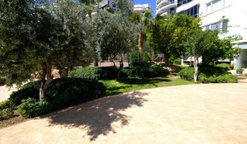 Vesta Park in Cikcilli