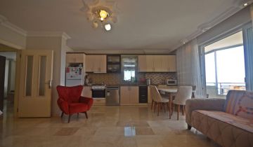 Yalı flat