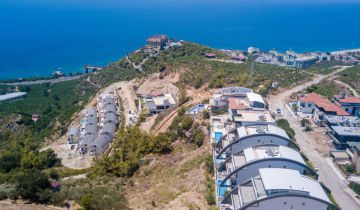 Detached Luxury Villa in Kargıcak For Sale