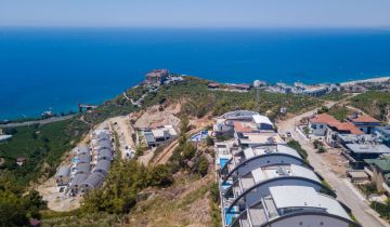 Detached Luxury Villa in Kargıcak For Sale