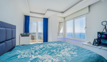 Detached Luxury Villa in Kargıcak For Sale