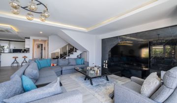 Detached Luxury Villa in Kargıcak For Sale