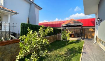 Arzum Villa Oba